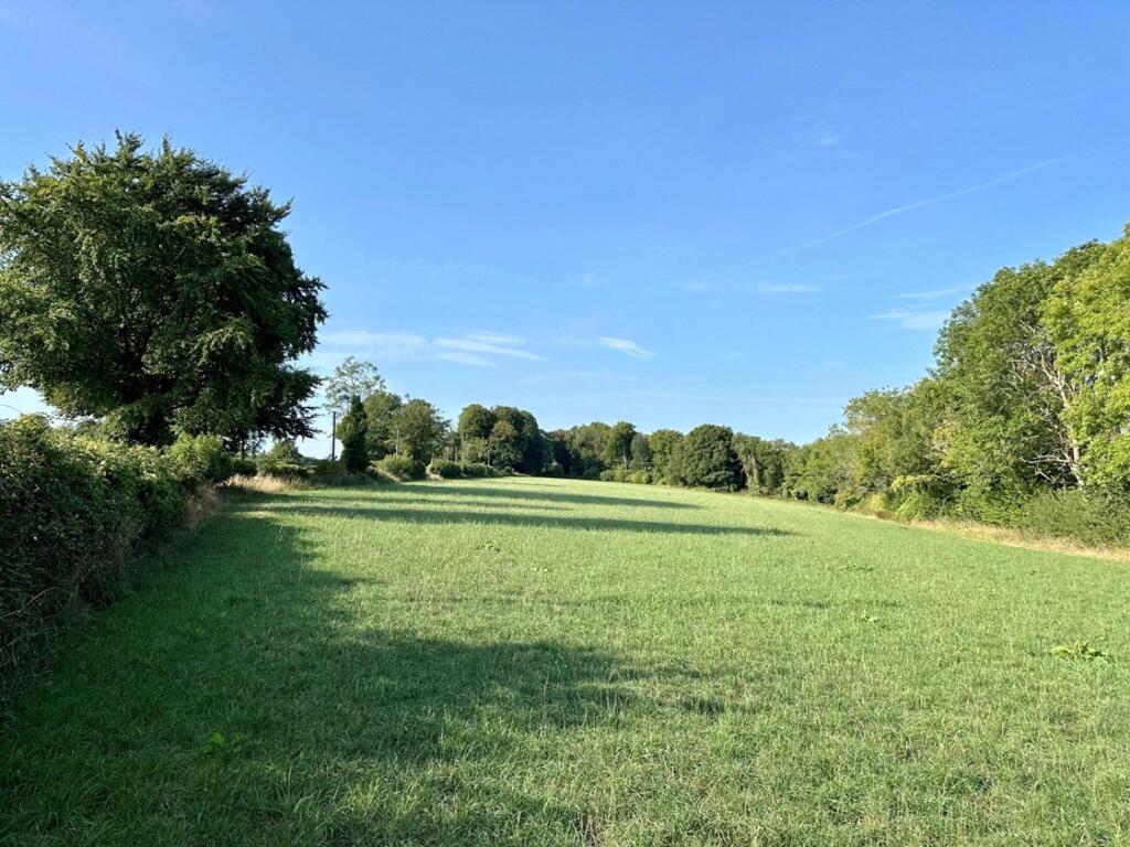 Main image of property: Wotton-under-Edge, Gloucestershire, GL12