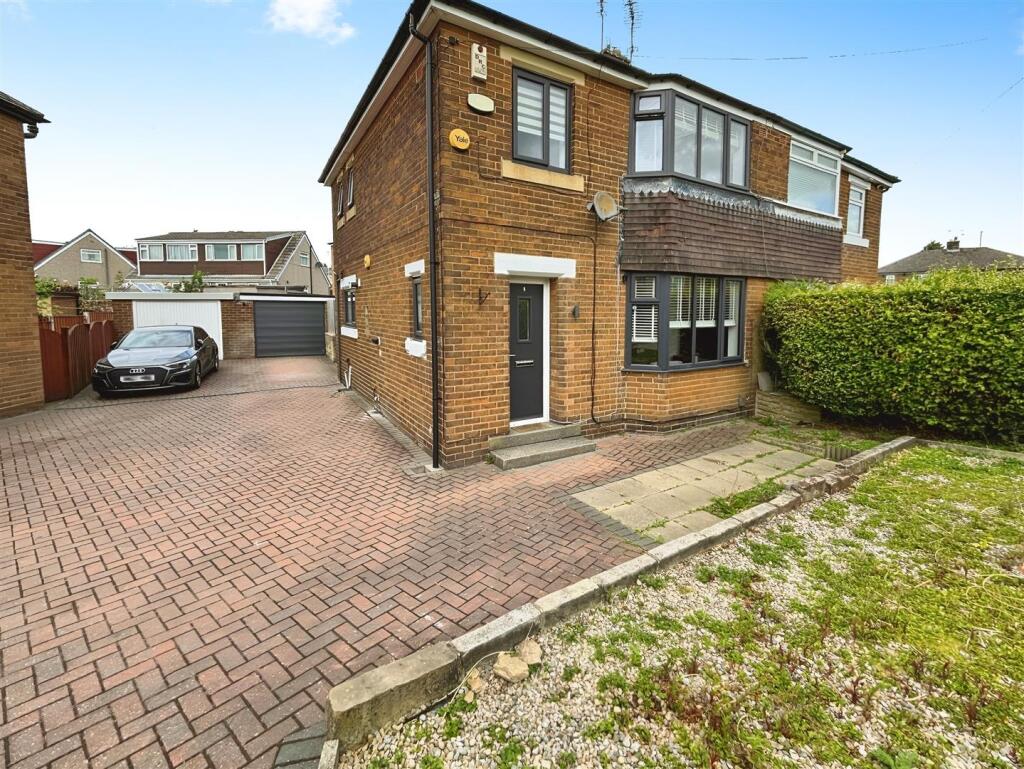 Main image of property: Moorside Gardens, Bradford, BD2 3RE