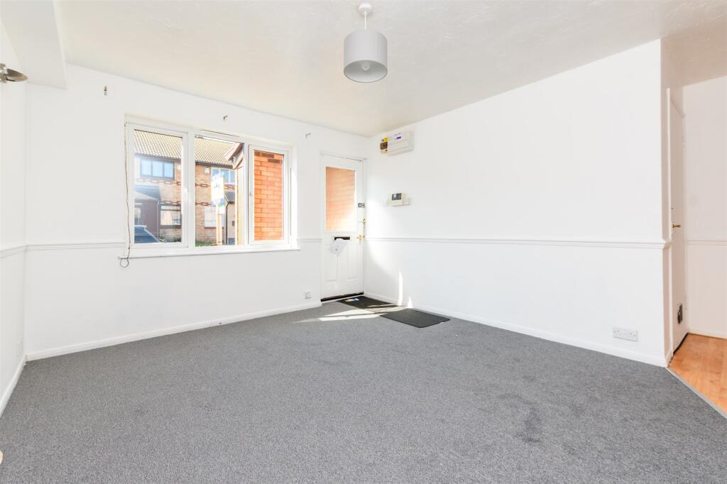 Apartment in Dartford - More