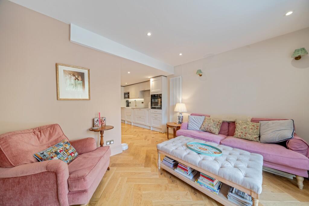 Apartment in London - View 4