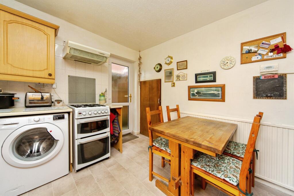 Woodland Road, Whitby, Ellesmere Port - View 3