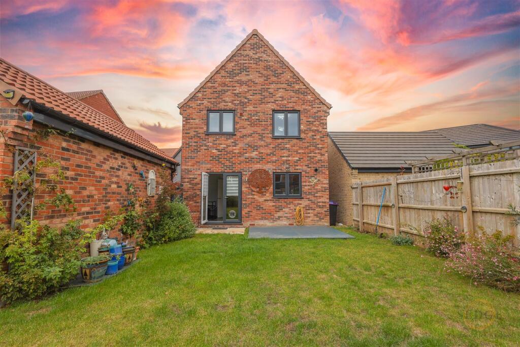 House in South Holland, Surfleet - View 4