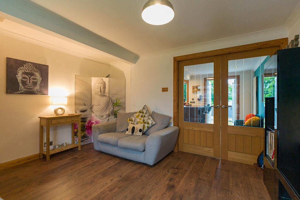 House in Aberdeen, Cove and Altens - More