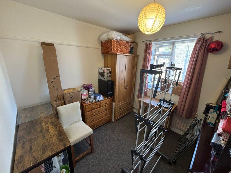 House in London - View 5