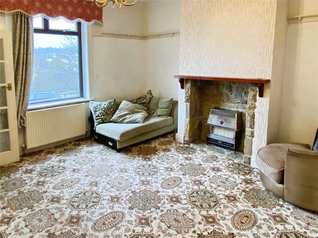 Caulms Wood Road, Dewsbury, WF13 photo 2