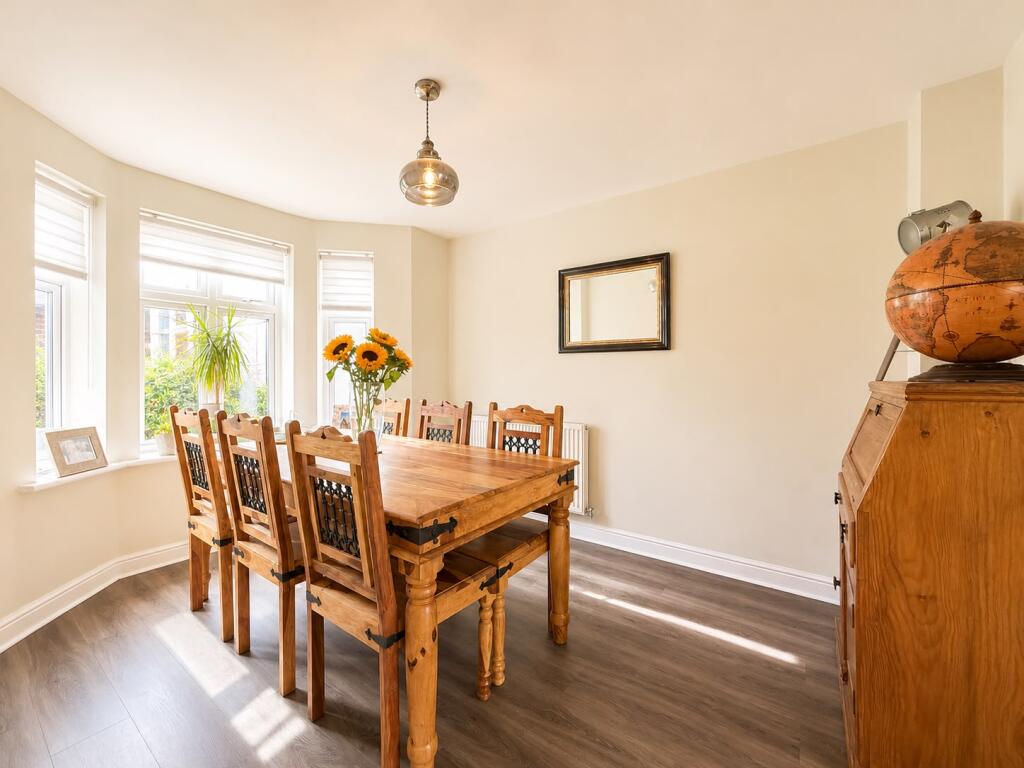 House in Loughor, Gowerton - View 5