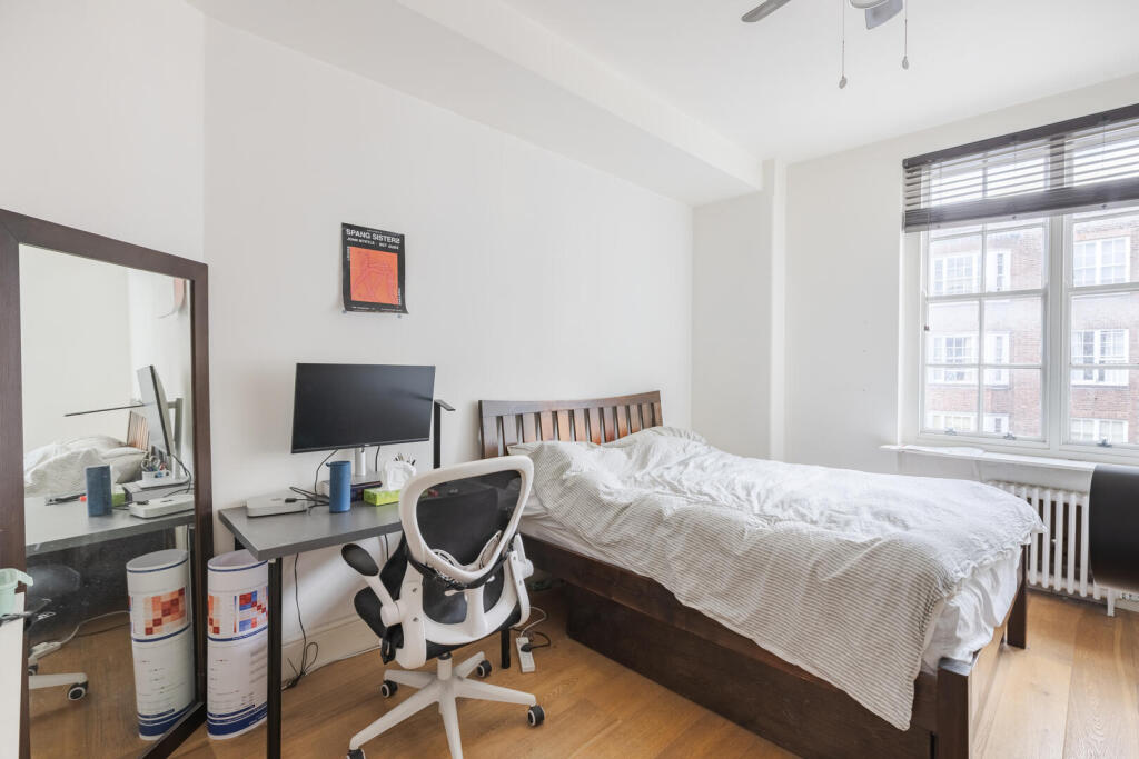 Apartment in London - View 4
