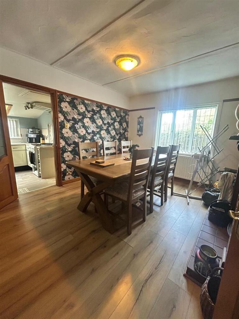House in Holmpton - View 2