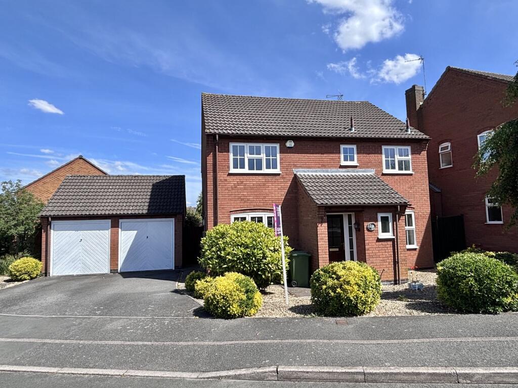 Main image of property: Scalborough Close, Countesthorpe, Leicester, Leicestershire. LE8 5XH