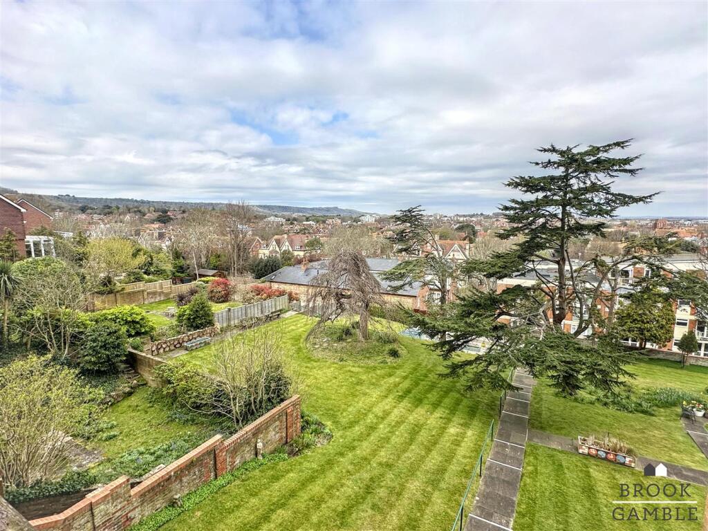 Apartment in Eastbourne, Little Chelsea, Meads - View 2