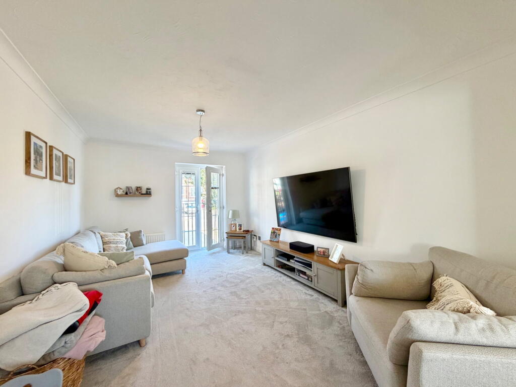 House in Torquay - More