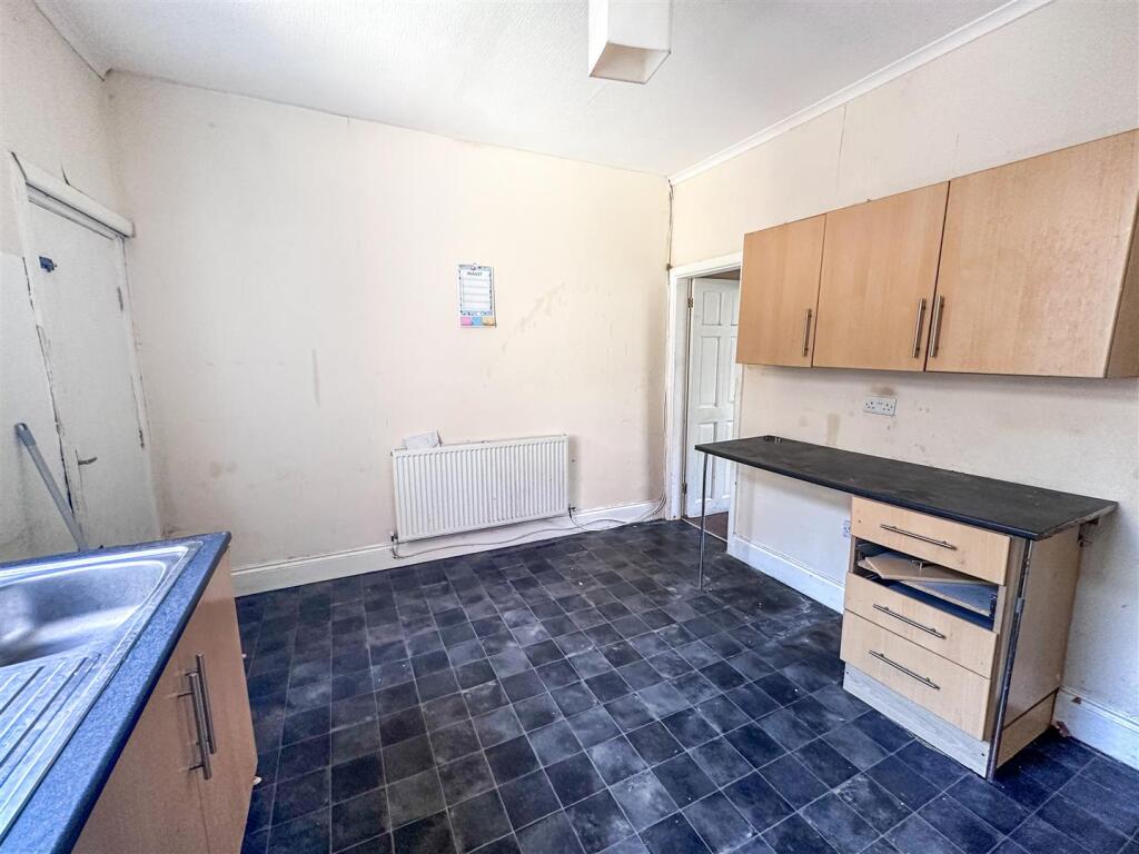 House in Burnley, Pike Hill, Fulledge - View 6