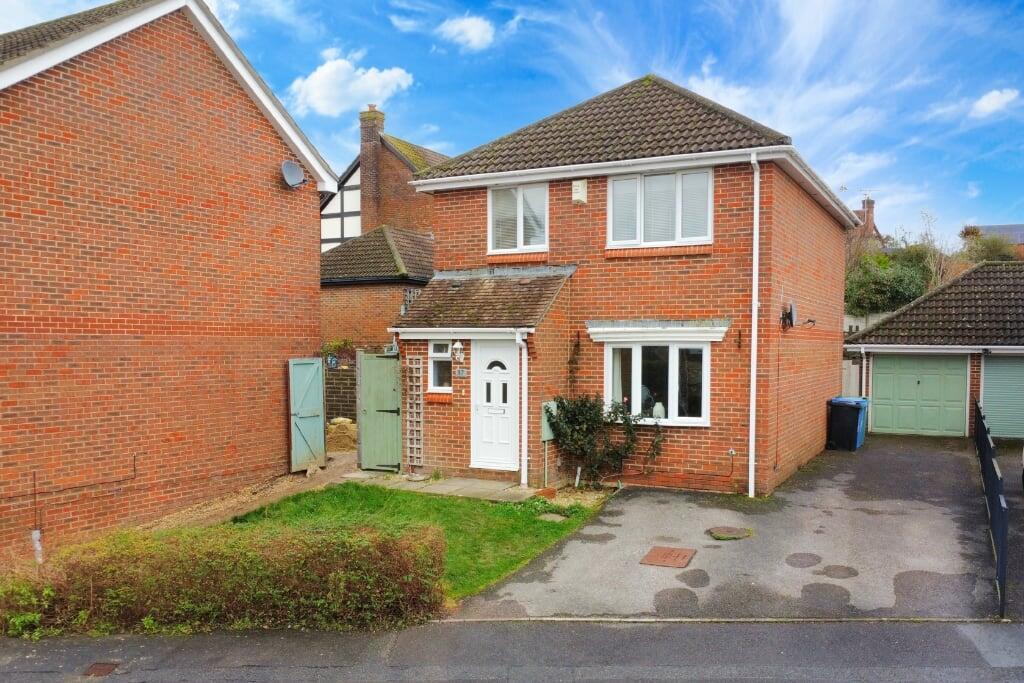 Main image of property: Sundew Road, Broadstone, BH18