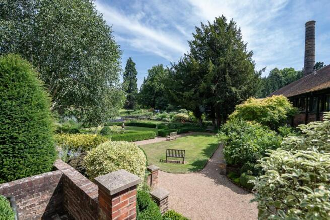 Walled Garden for Business Occupiers