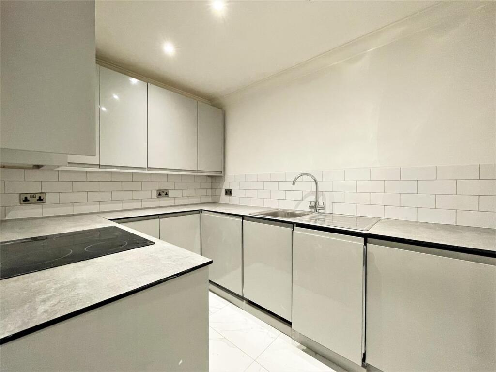 Main image of property: Richmond Place, Brighton