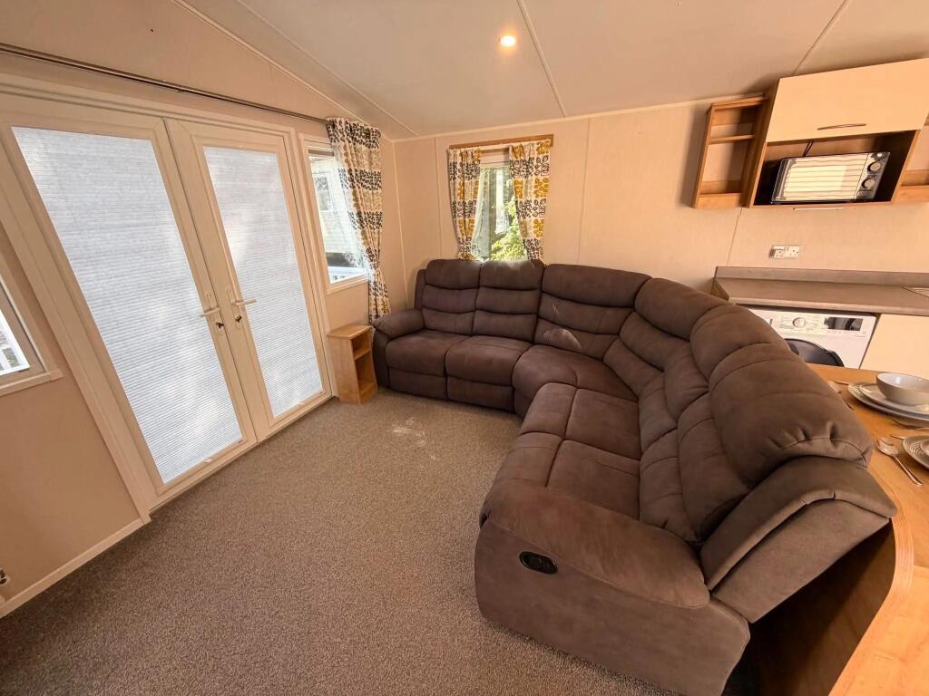 2021 Willerby Grasmere, Golden Sands Holiday Park, Warren Road, Dawlish Warren, Devon, EX7 0PQ - View 4