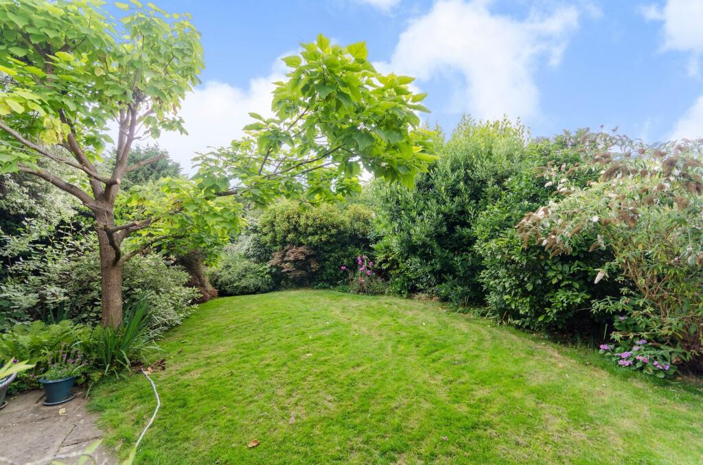 House in Kingston upon Thames - View 5
