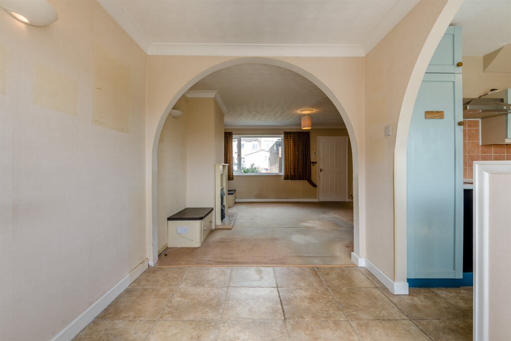Orchard Avenue, Bulwark, Chepstow - View 5