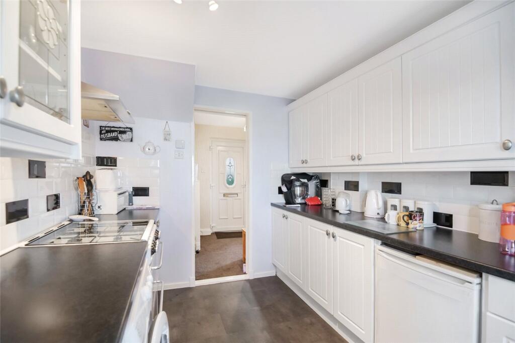 House in Elderslie, Foxbar - More