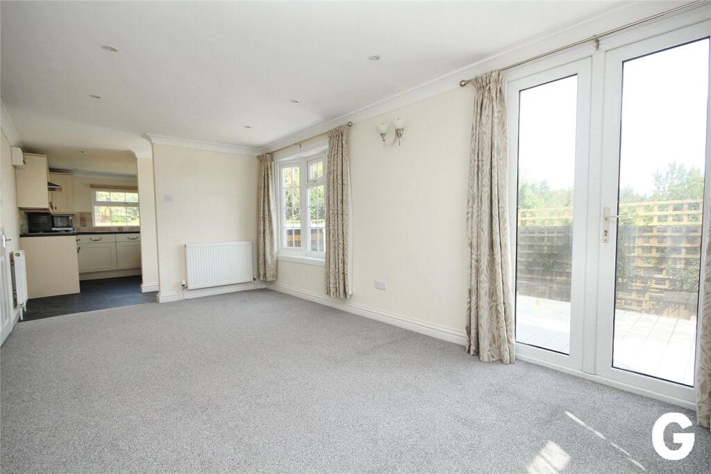 Lone Pines Close, Matchams Lane, Hurn, Christchurch, BH23 photo 5