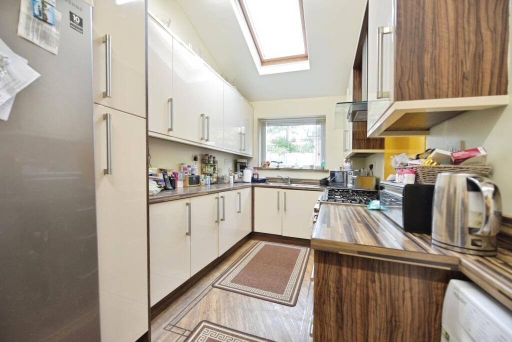 House in Sheffield, Norwood, Shirecliffe - View 3