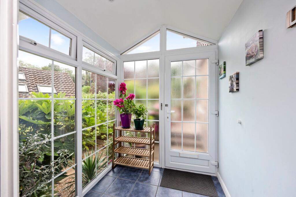 House in Brighton, Withdean - View 2