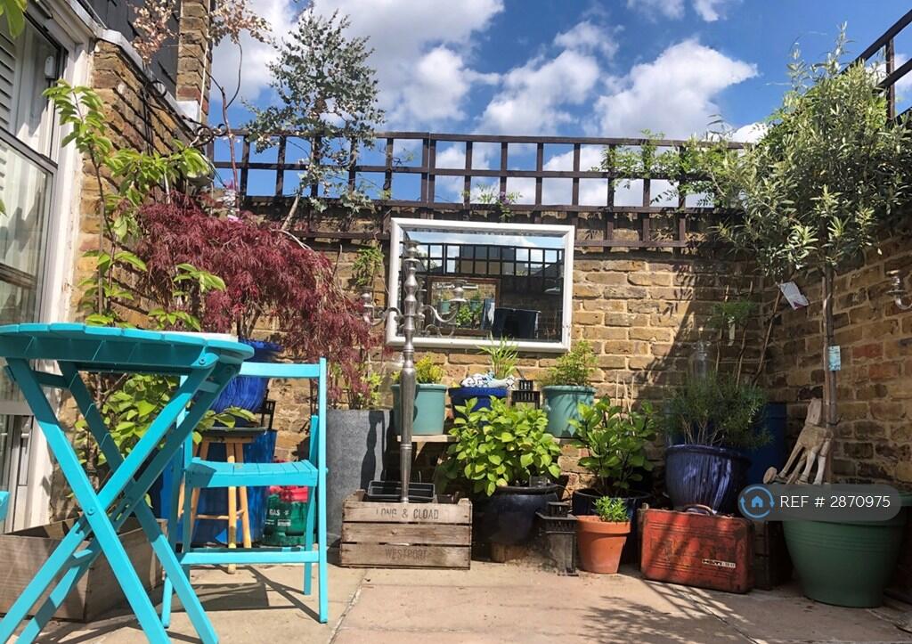 Main image of property: Myatts Fields South, Lambeth, London, SW9