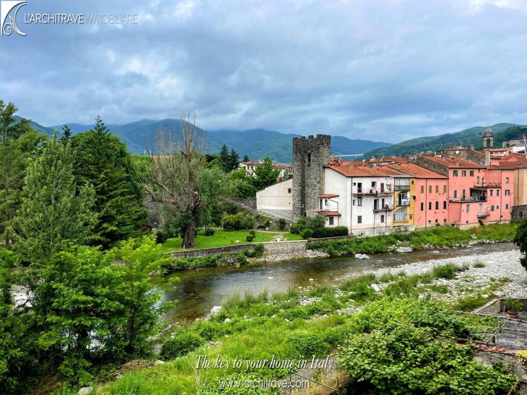 Main image of property: Tuscany, Lunigiana, Pontremoli