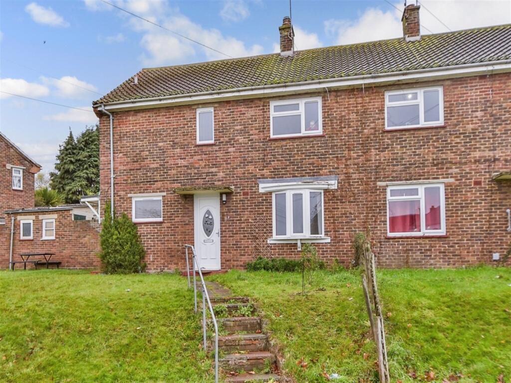 Main image of property: Commonwealth Close Sittingbourne ME10