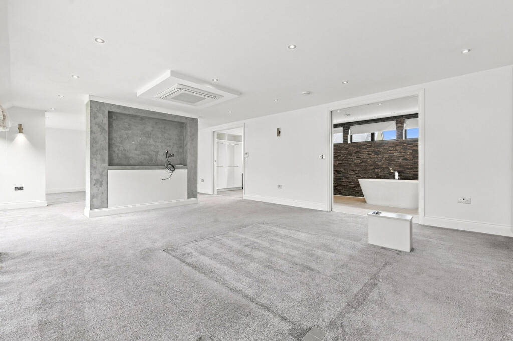 House in Ilford - View 5