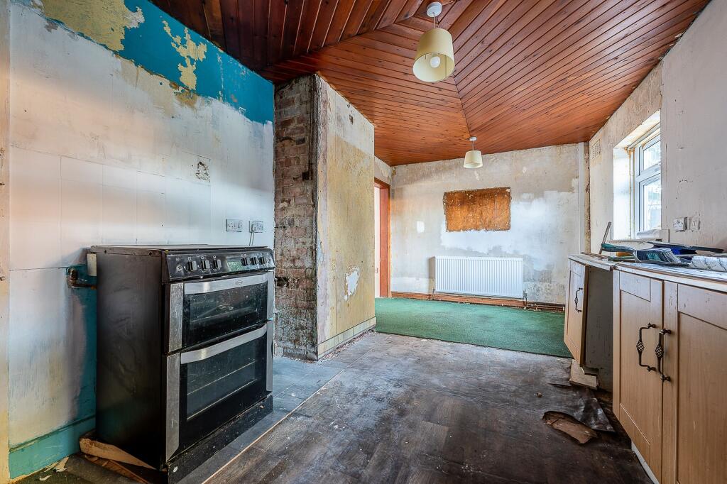 Lea Crescent, Ormskirk, L39 photo 4