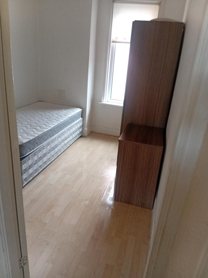 Apartment in South Tyneside, Westoe - View 5