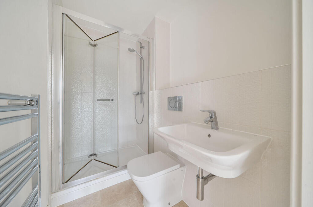 Apartment in Taunton - View 5