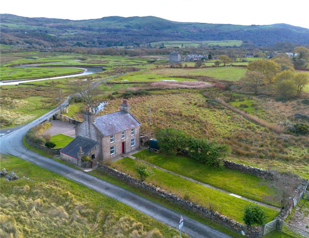 Main image of property: Ynys, Talsarnau, Gwynedd, LL47