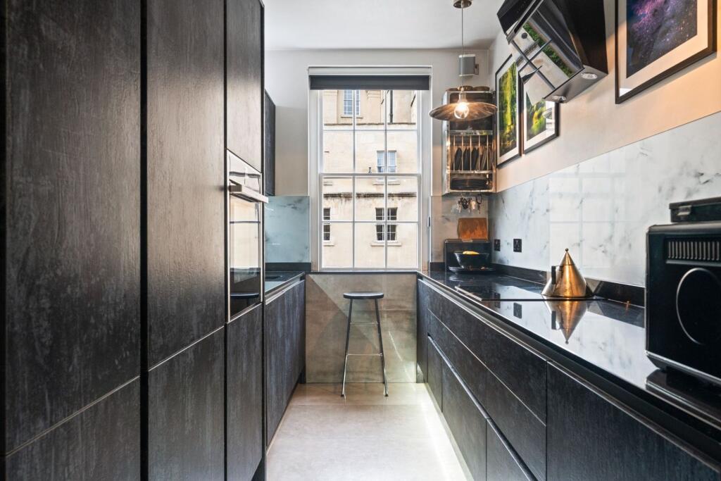 Apartment in Bath - More