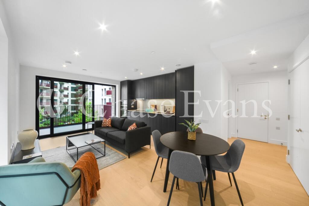 Main image of property: Heygate Street, Park & Sayer, Elephant And Castle, London, SE17