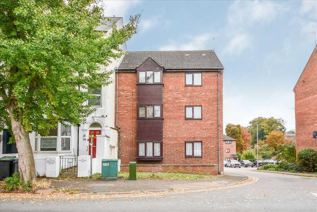 Main image of property: Fields View, Midland Road, Wellingborough, NN8 1LZ