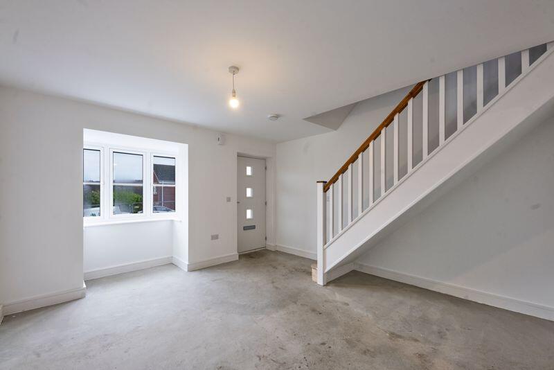 Hilltop Close, off Redwood Drive, Chorley photo 2