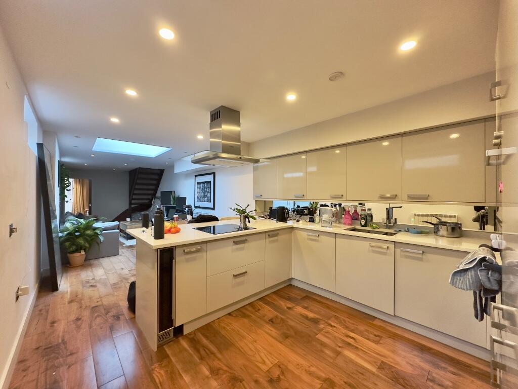 Main image of property: George Street, London, TW9