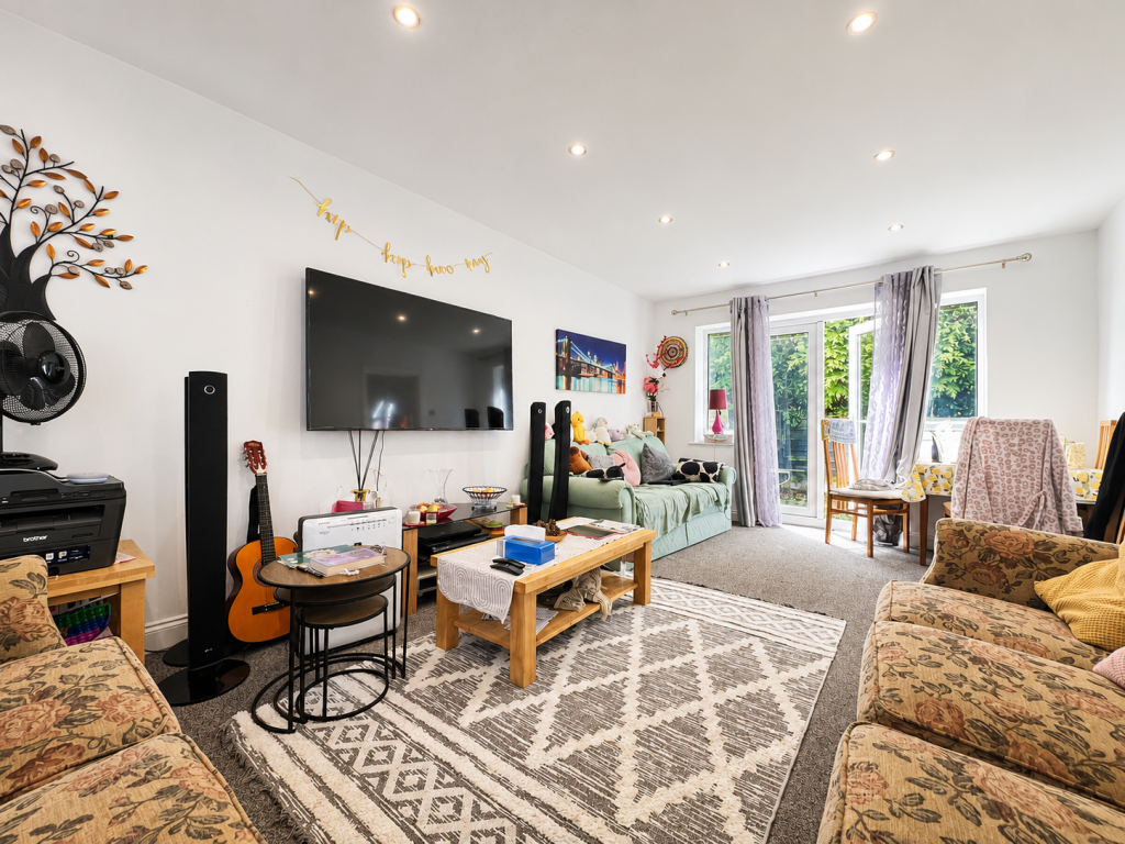 House in Stockport - View 4