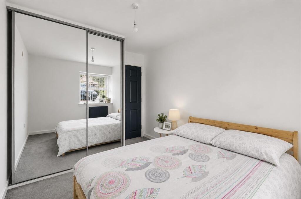 Apartment in Nottingham, Stapleford - View 5
