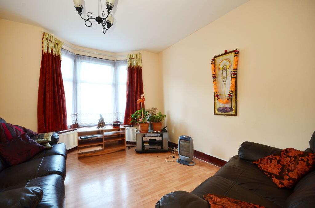 House in London, Plaistow - View 2