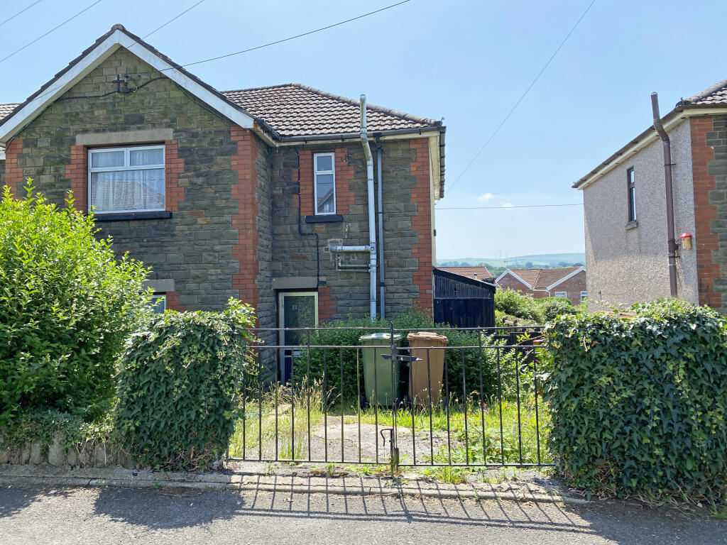 Main image of property: Bryncelyn, Nelson, Treharris, CF46 6HN