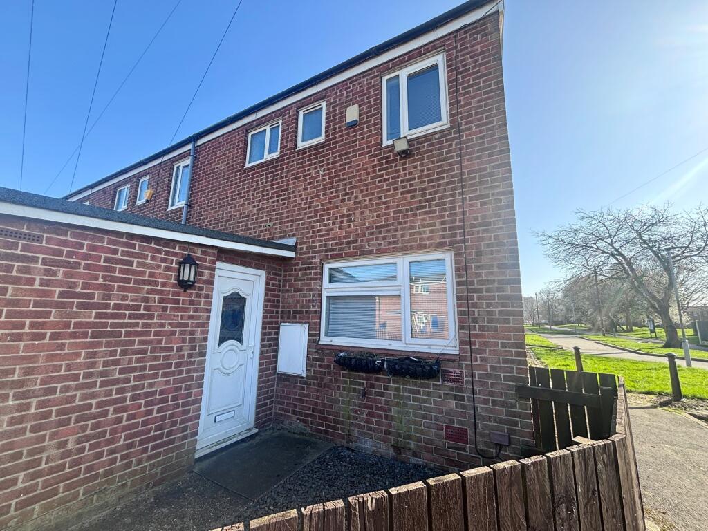 Main image of property: Symons Close, HULL