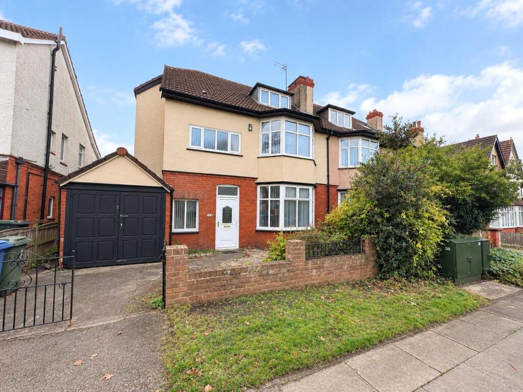Main image of property: Queens Drive, Mossley Hill, Liverpool, Merseyside, L18