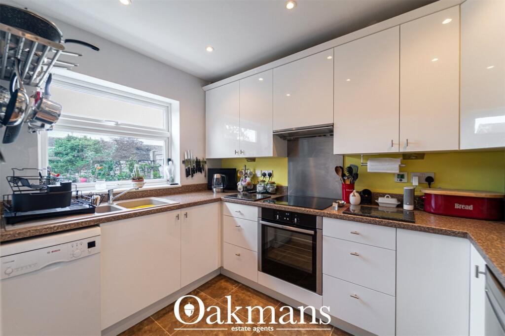 House in Bromsgrove - More