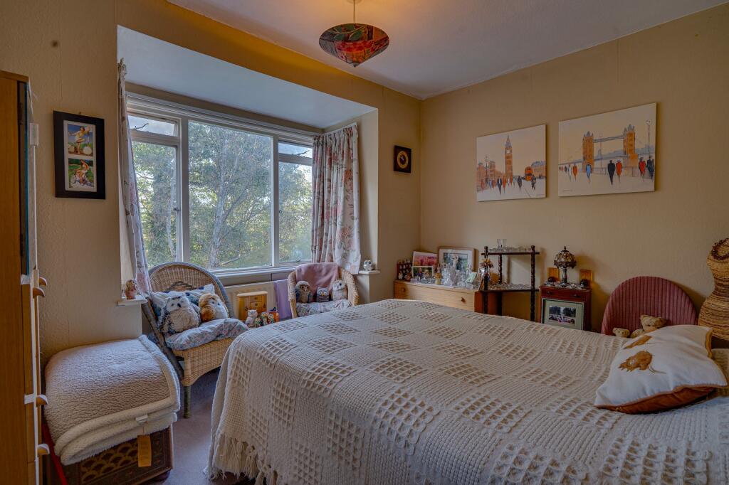House in Eastleigh, Hook, Ampfield - View 5