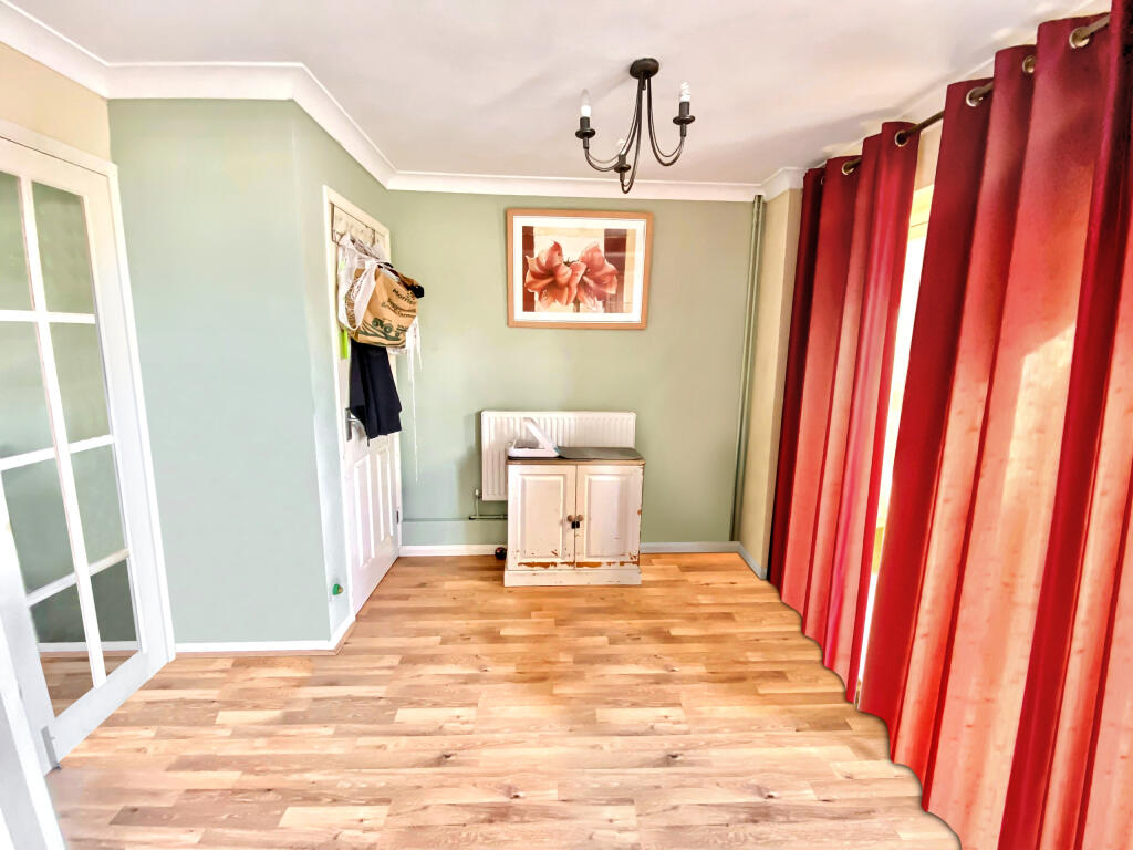 House in Verwood, Dorset - View 4