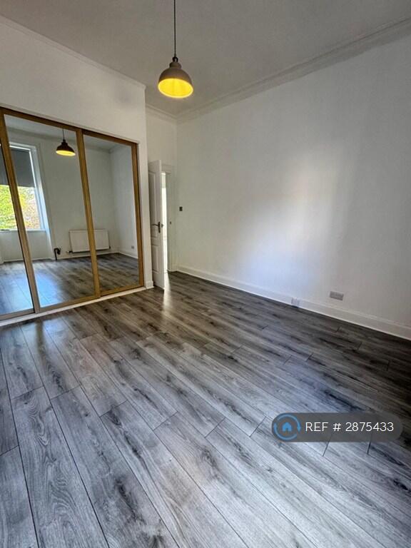 Apartment in Kilmarnock - More