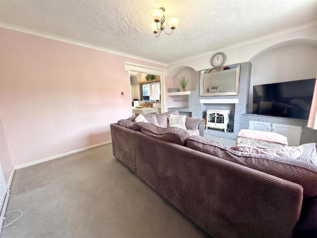 House in Trafford, Greater Manchester - View 5